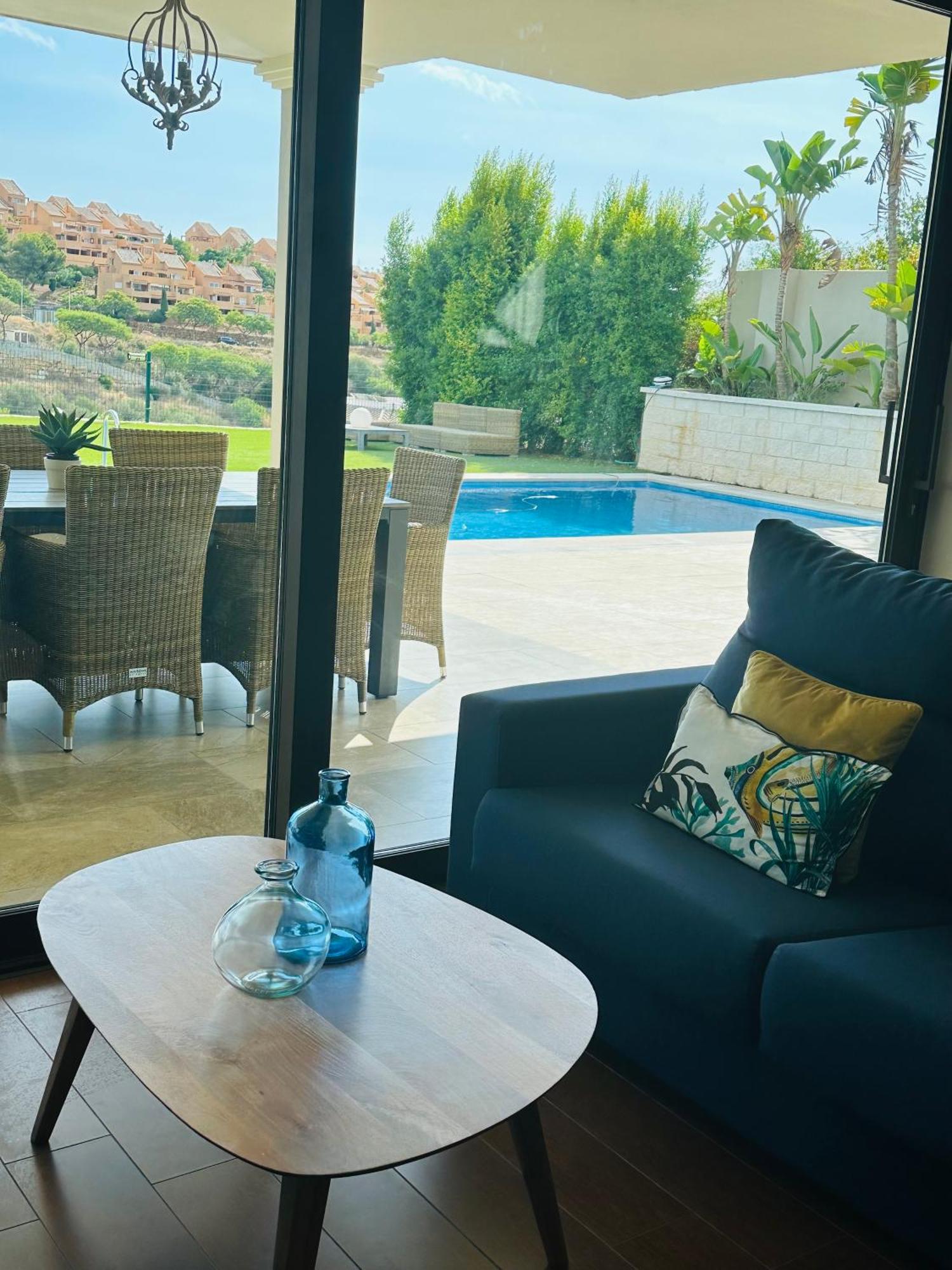 Issa Private Loft In Marbellac